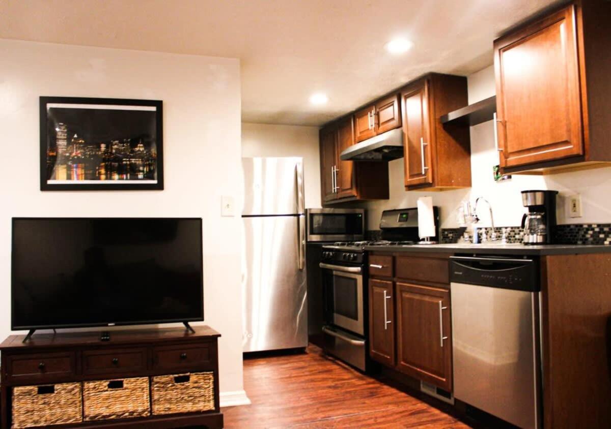 1 Bed Apt - Amazing Location 1 Block To Carson St Pittsburgh Zewnętrze zdjęcie